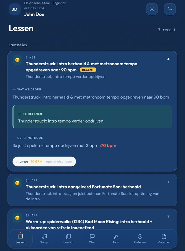 Screenshot van het leerlingenportaal: lesoverzicht met wat te oefenen en de oefenmethode